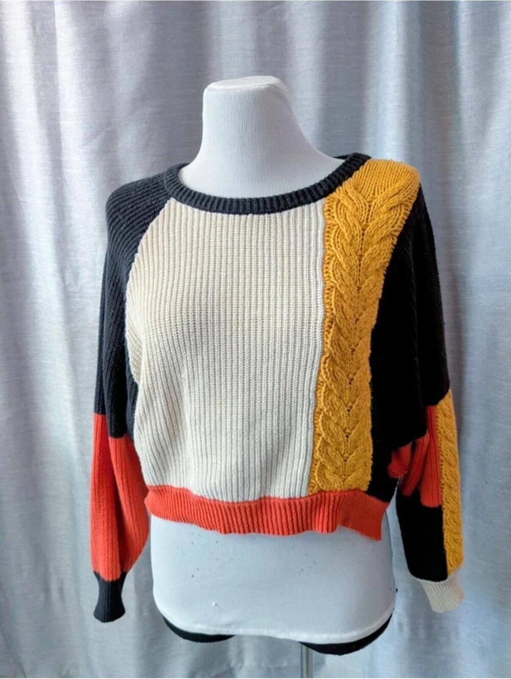 SOLD Color Block Cropped Sweater M